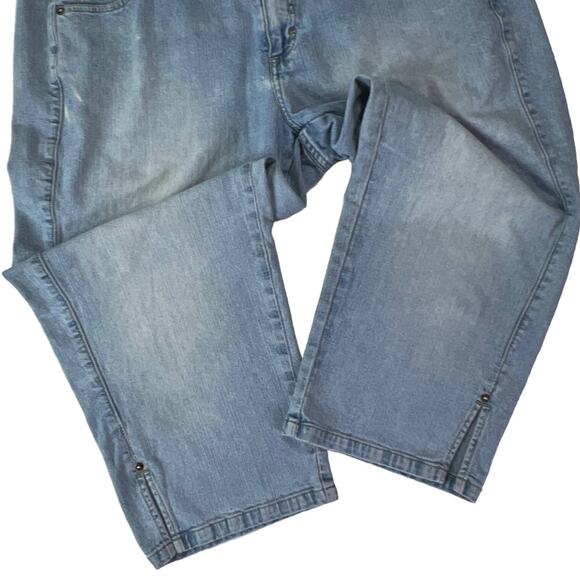 Lee Riveted Ultimate 5 High Rise Relaxed Fit Denim Capri Jeans Plus Size 20W - Picture 7 of 12